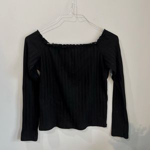 Black off the shoulder black long sleeve shirt basic